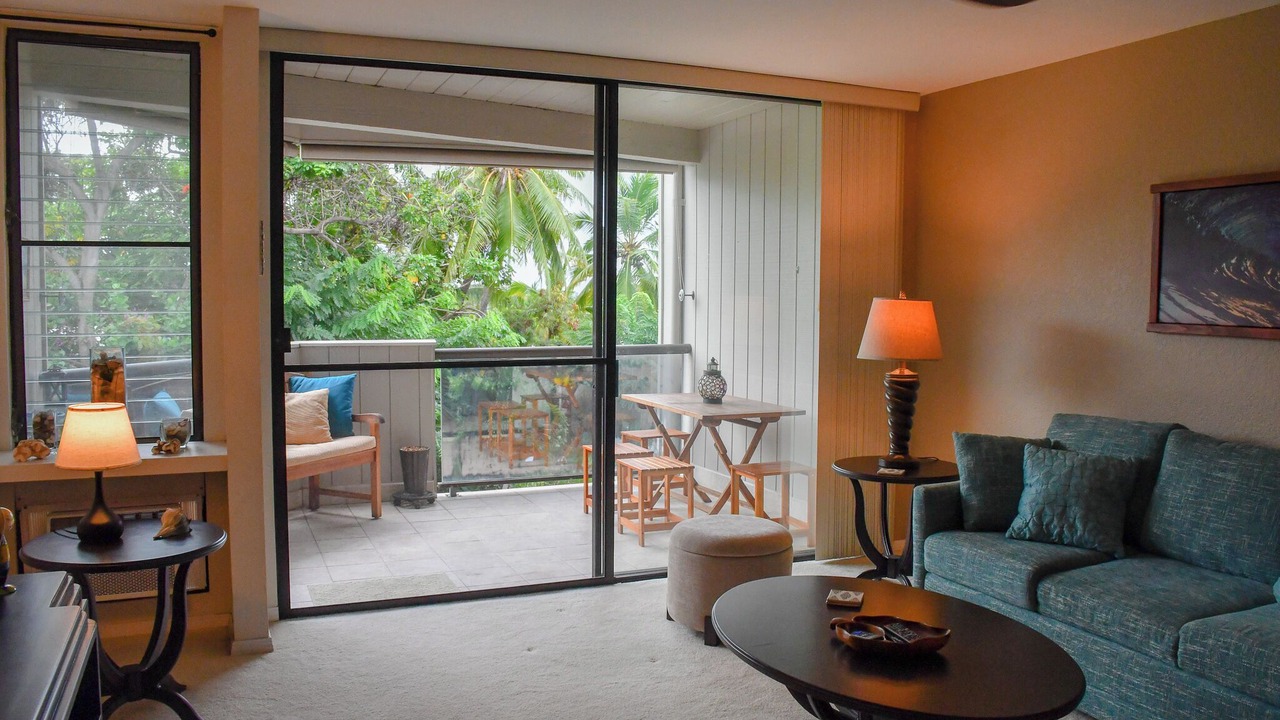 Photo of Livingroom in Historic Kailua Village
