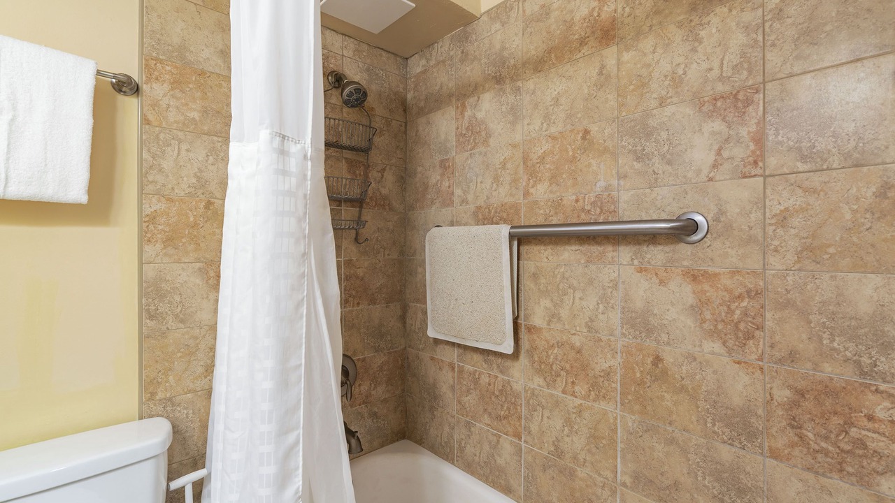 Photo of Bathroom in Kihei