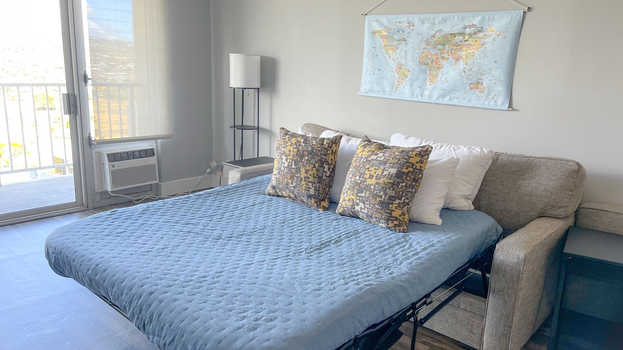 Photo of Bedroom in Waikiki