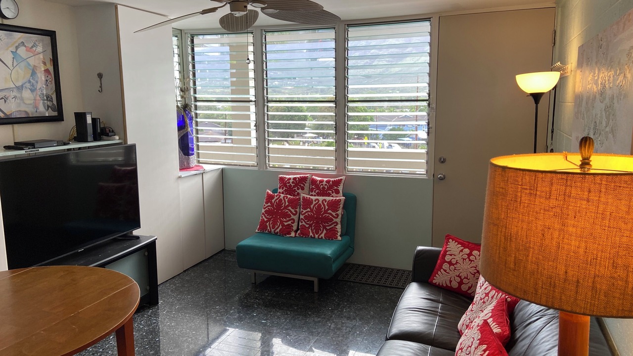 Photo of Livingroom in Makaha