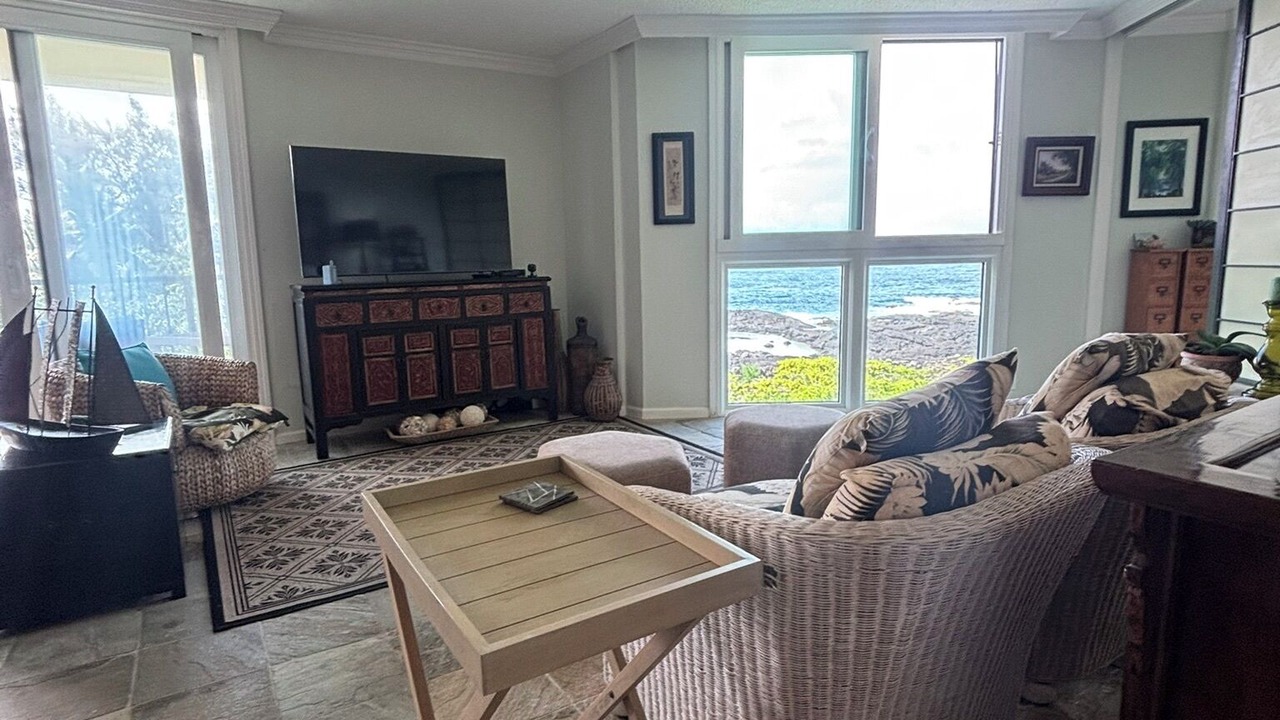 Photo of Livingroom in Hilo