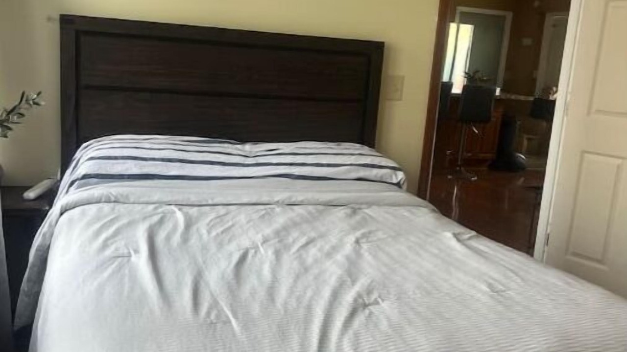 Photo of Bedroom in Hilo