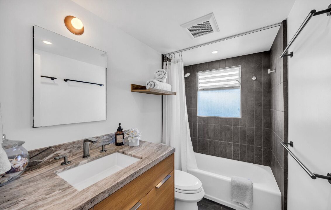 Photo of Bathroom in Kihei