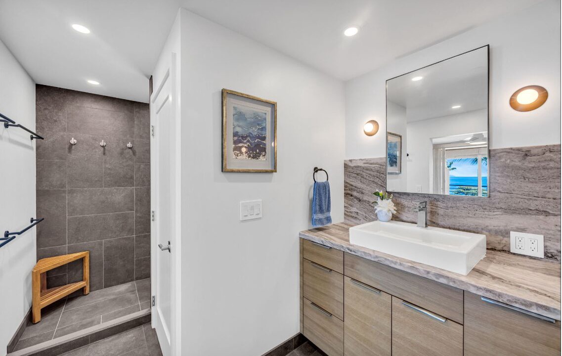 Photo of Bathroom in Kihei