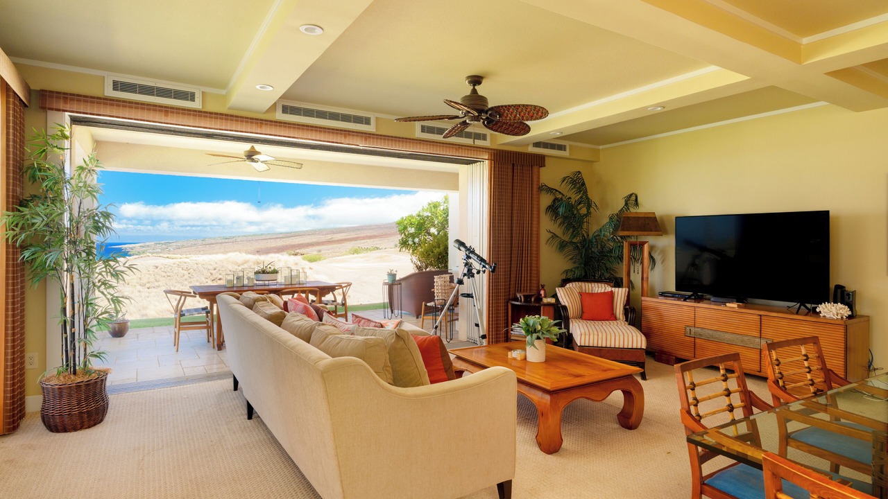 Photo of Livingroom in Kamuela