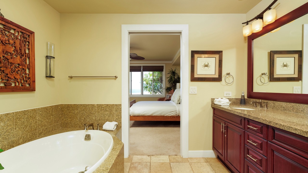 Photo of Bathroom in Kamuela