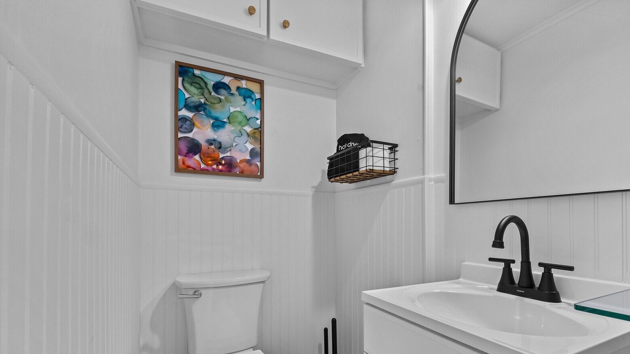 Photo of Bathroom in Beaver Shores