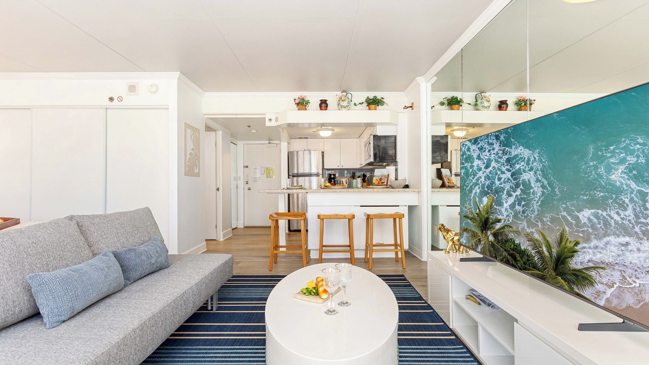 Photo of Bedroom in Waikiki
