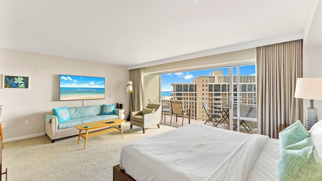 Photo of Bedroom in Waikiki