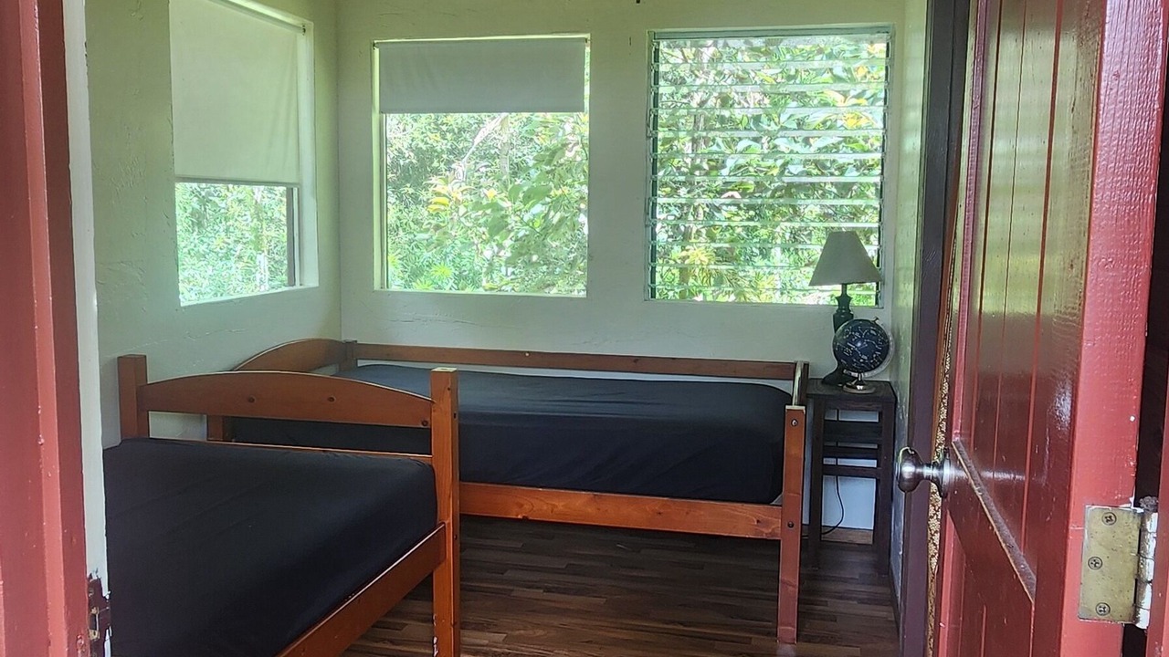 Photo of Bedroom in Keaau