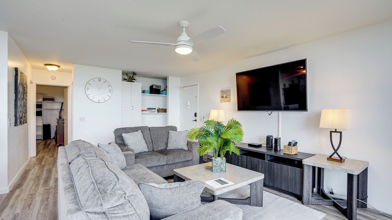 Photo of Bedroom in Waianae