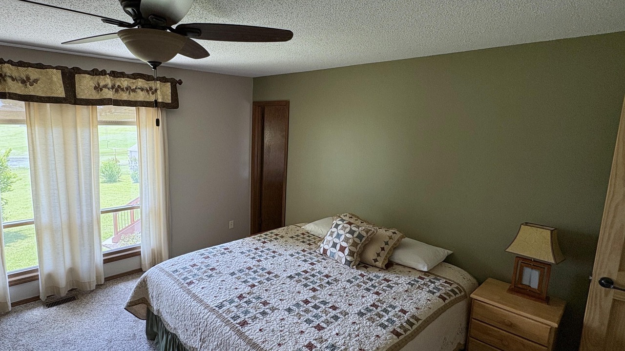 Photo of Bedroom in Beaver Shores