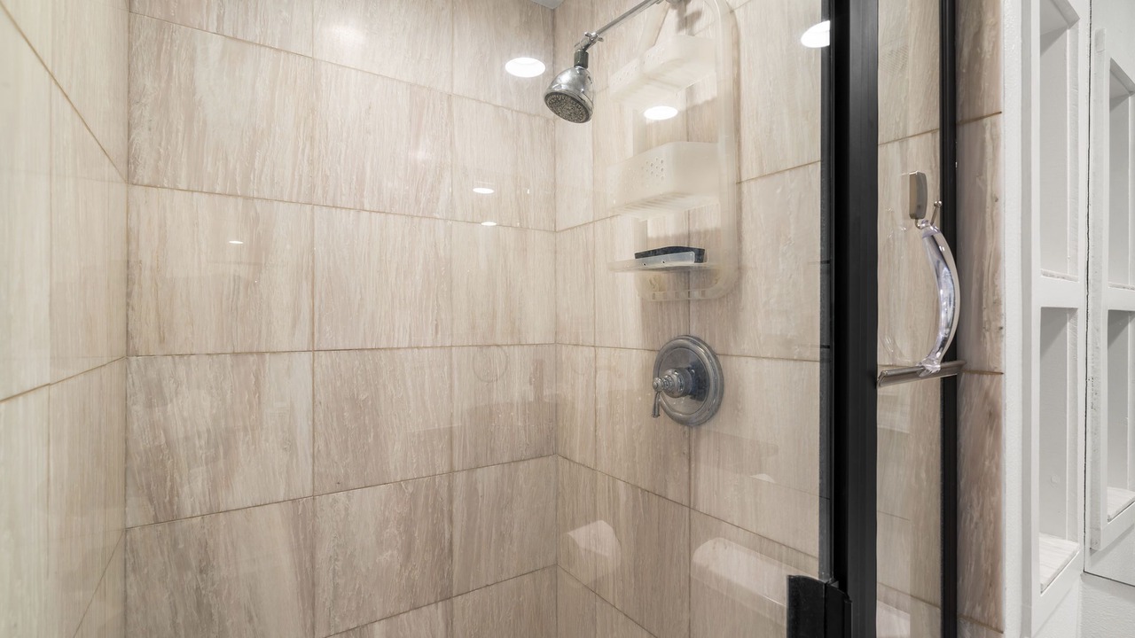 Photo of Bathroom in Kihei