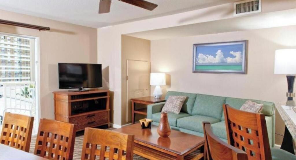 Photo of Livingroom in Kahalu u