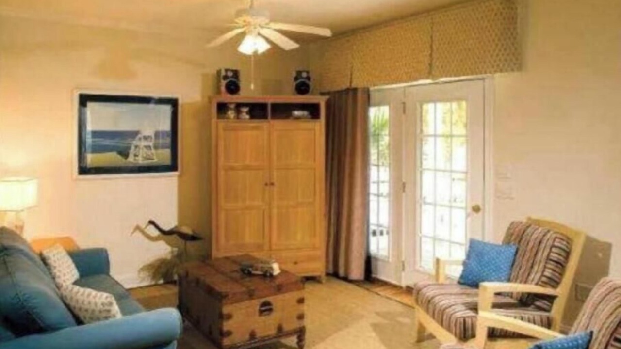Photo of Livingroom in Kahalu u