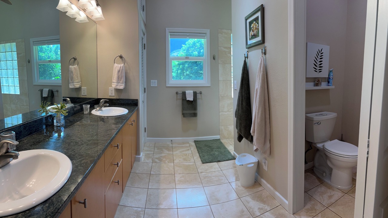 Photo of Bathroom in Kaneohe