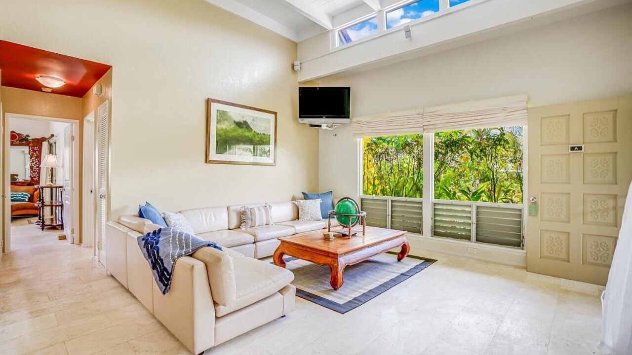 Photo of Livingroom in Princeville