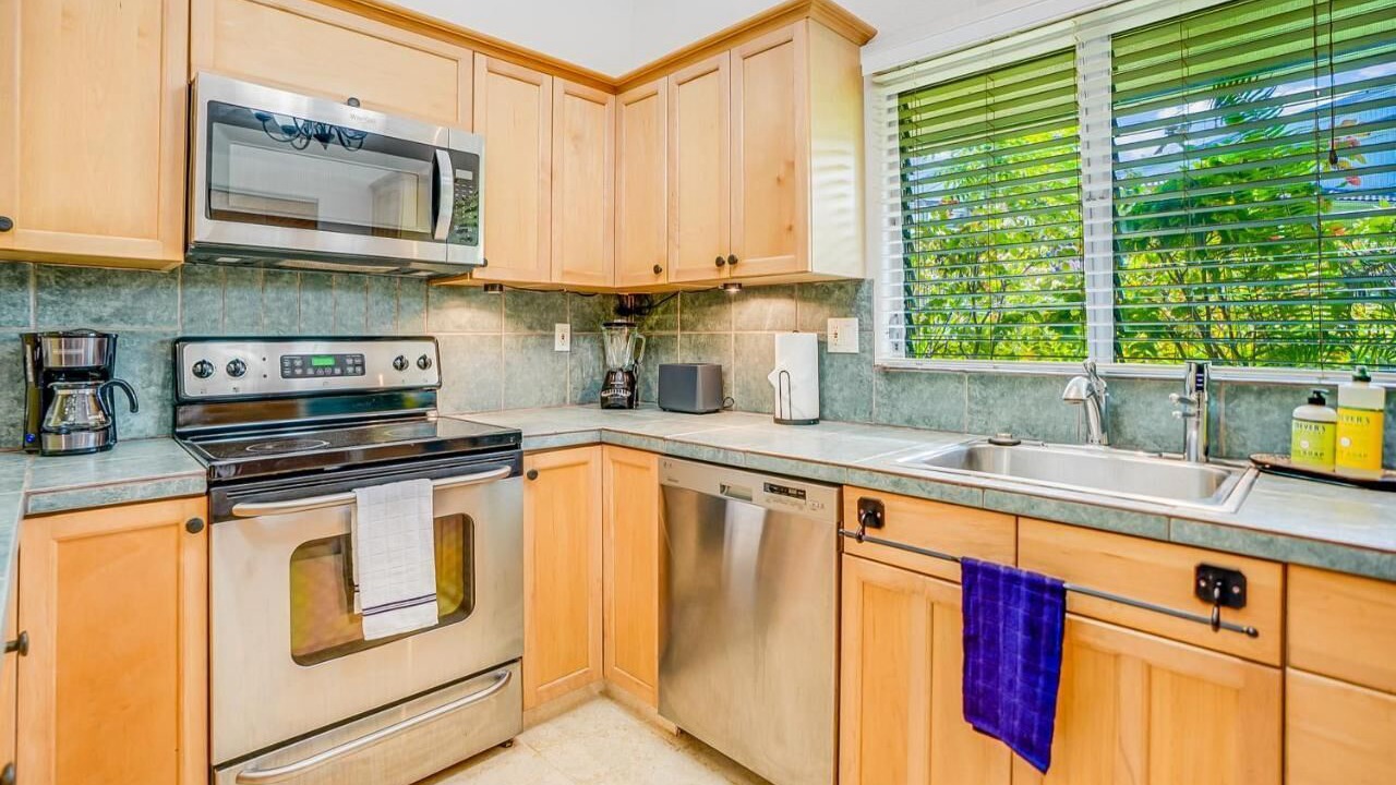 Photo of Kitchen in Princeville