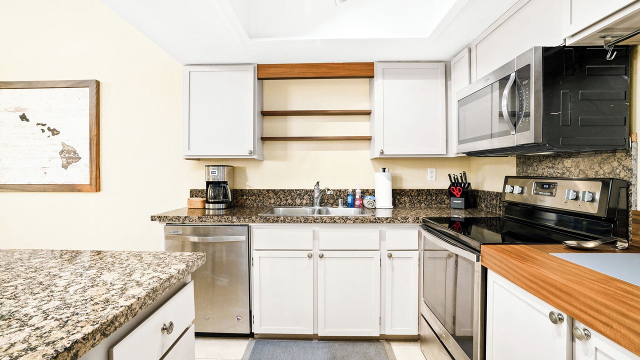Photo of Kitchen in Princeville