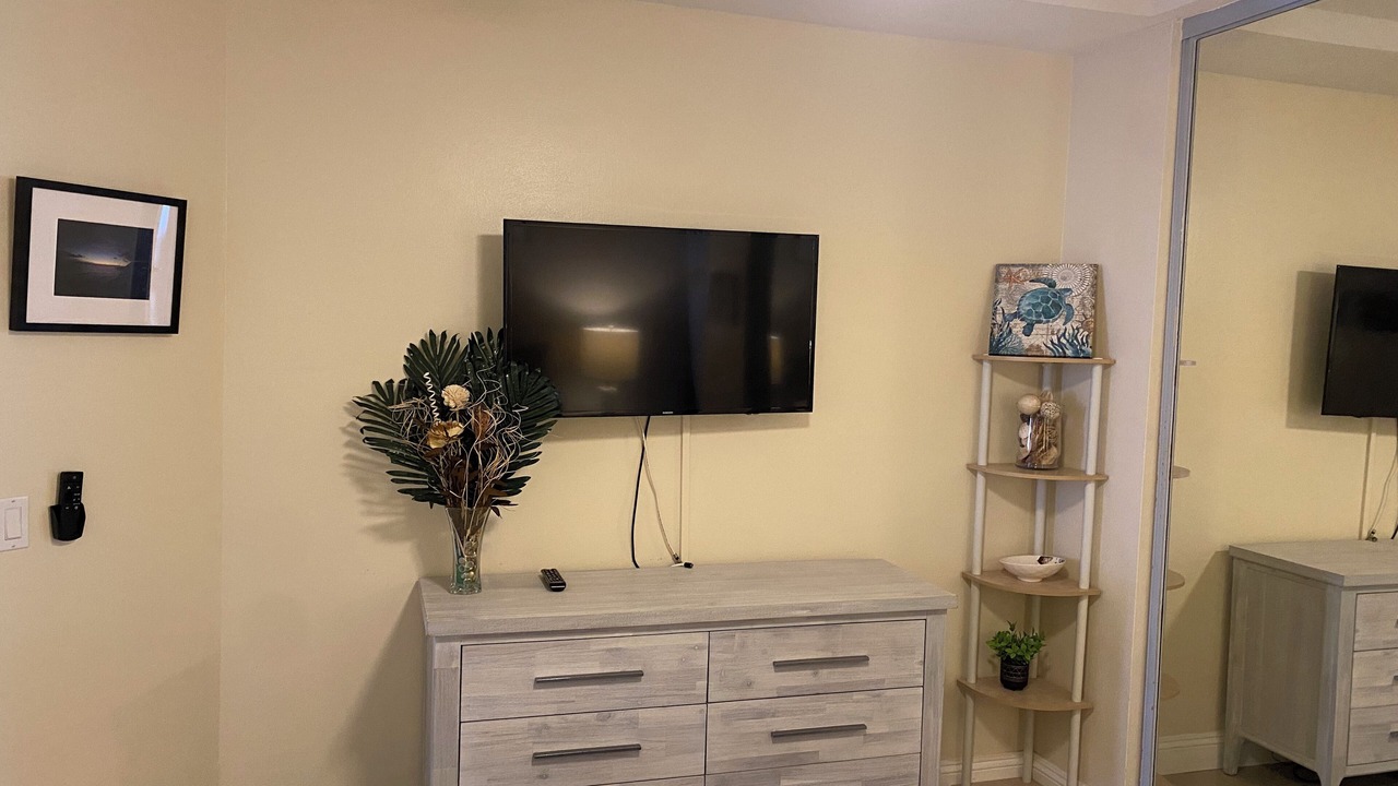 Photo of Bedroom in Makaha