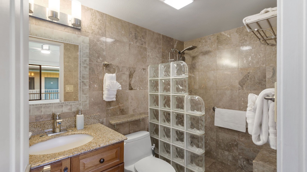 Photo of Bathroom in Kihei