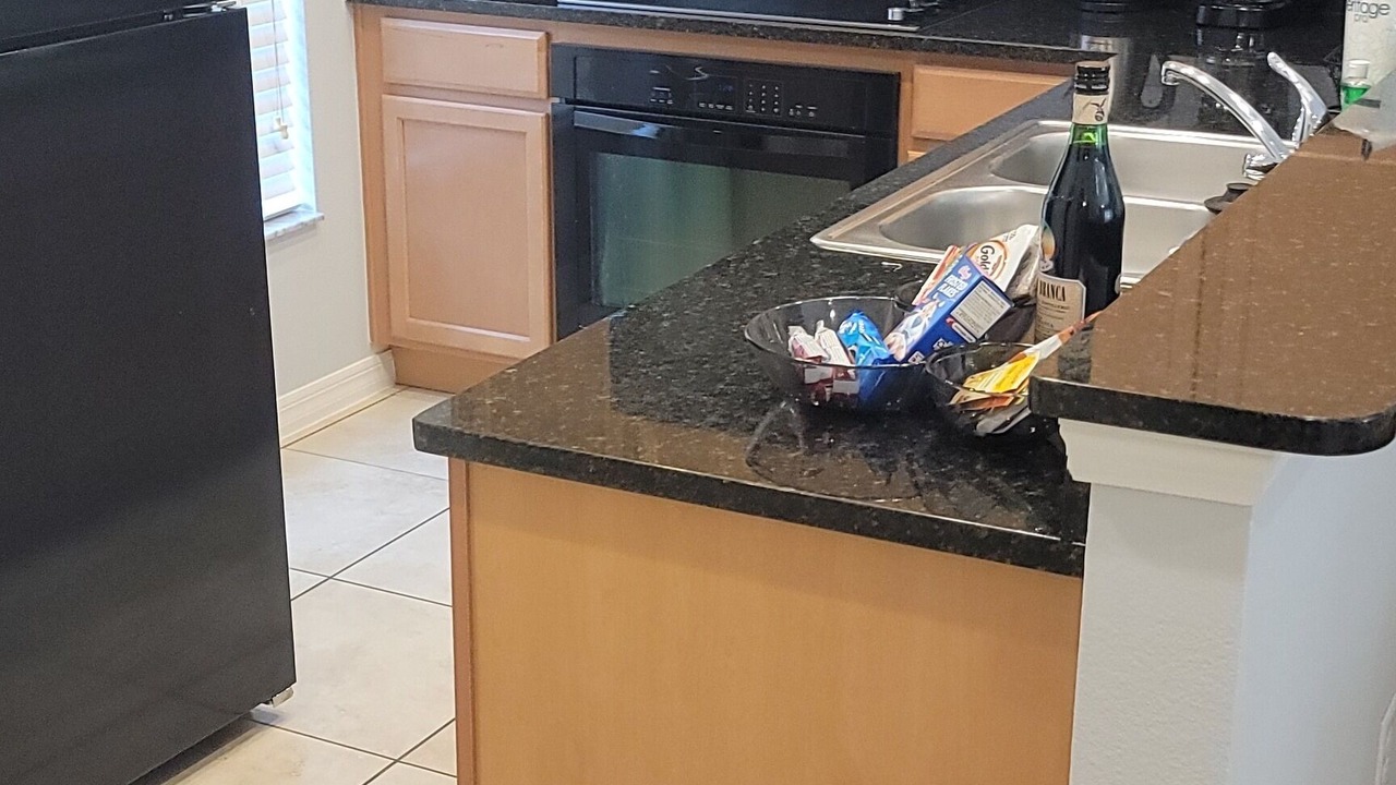 Photo of Kitchen in Sunset Lakes