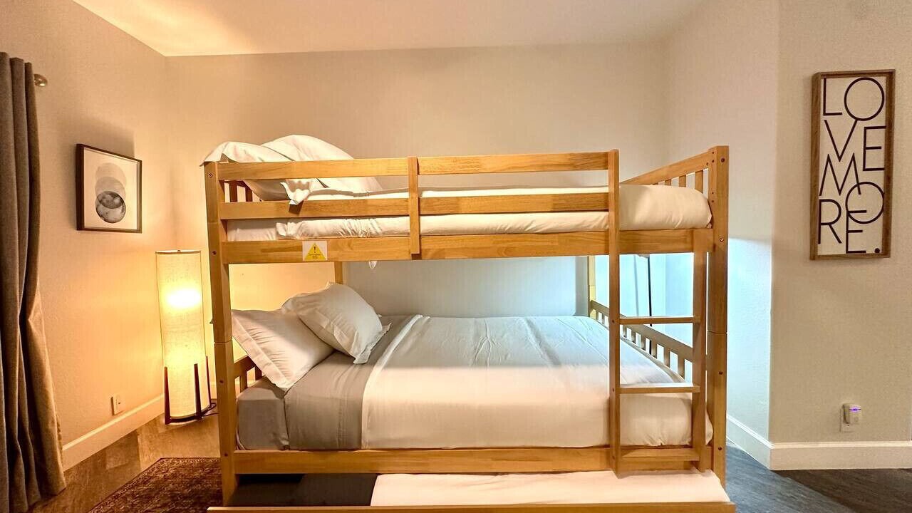 Photo of Bedroom in Kailua-Kona