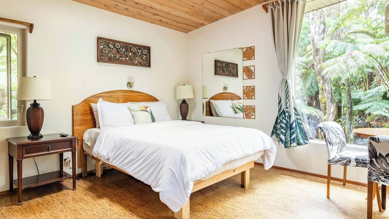 Photo of Bedroom in Volcano