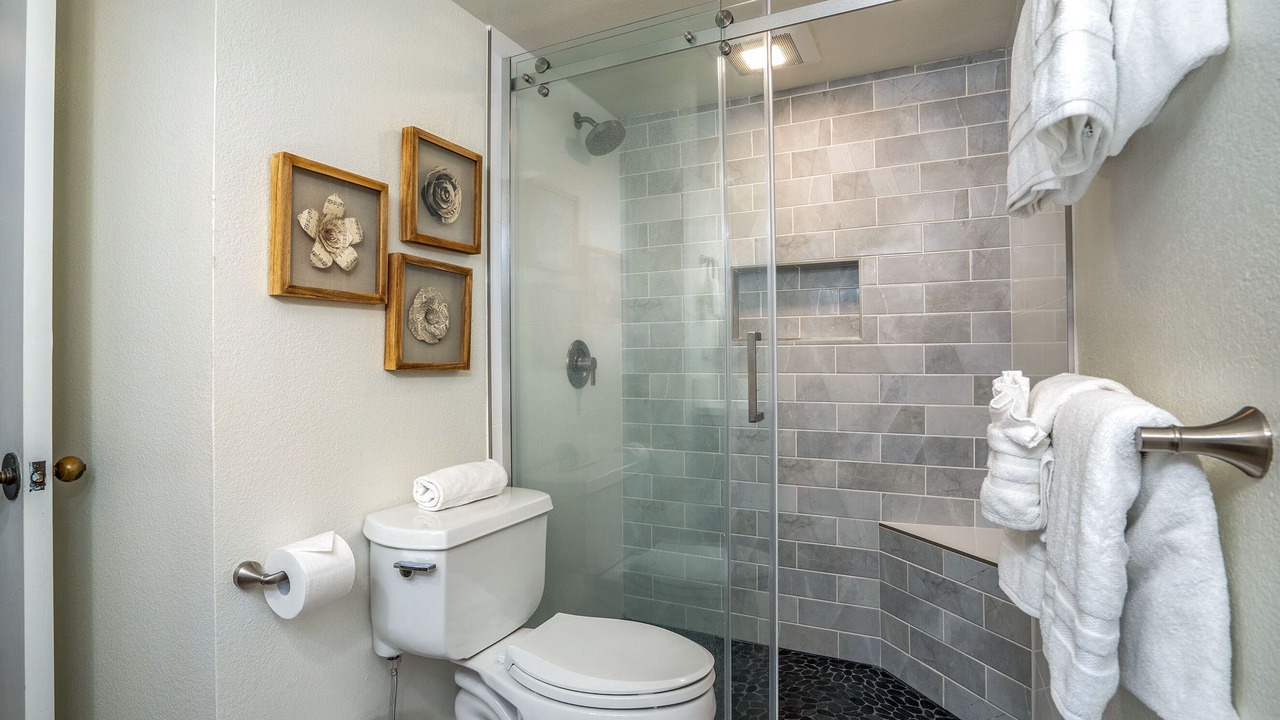 Photo of Bathroom in Kihei
