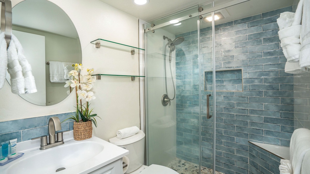 Photo of Bathroom in Kihei