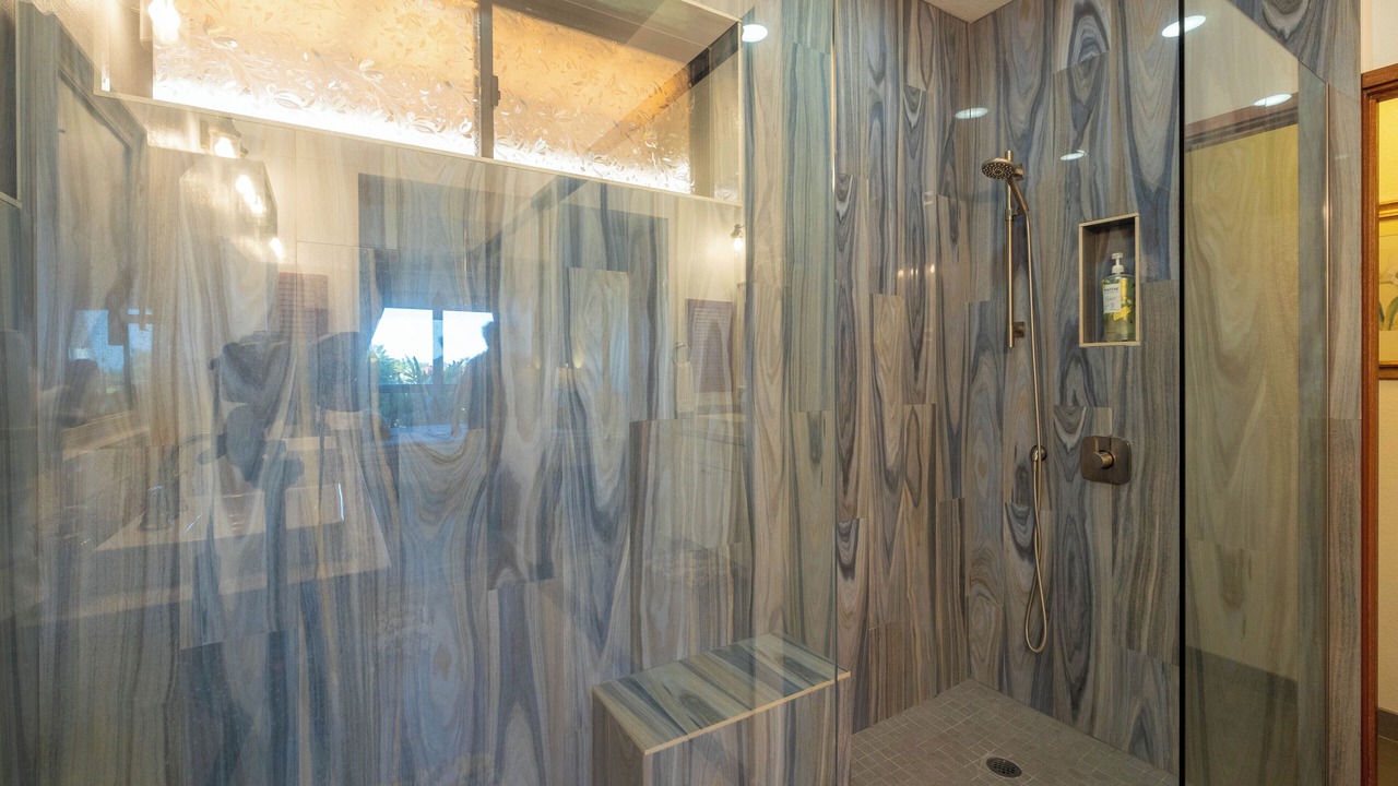 Photo of Bathroom in Waikoloa