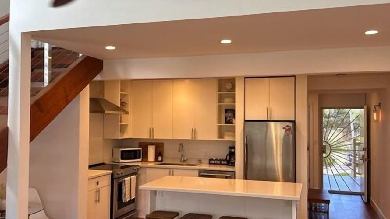 Photo of Kitchen in Kahuku