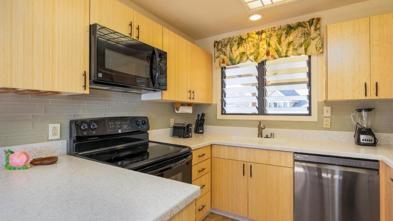 Photo of Kitchen in Lihue