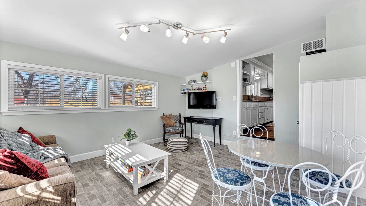 Photo of Livingroom in Siloam Springs