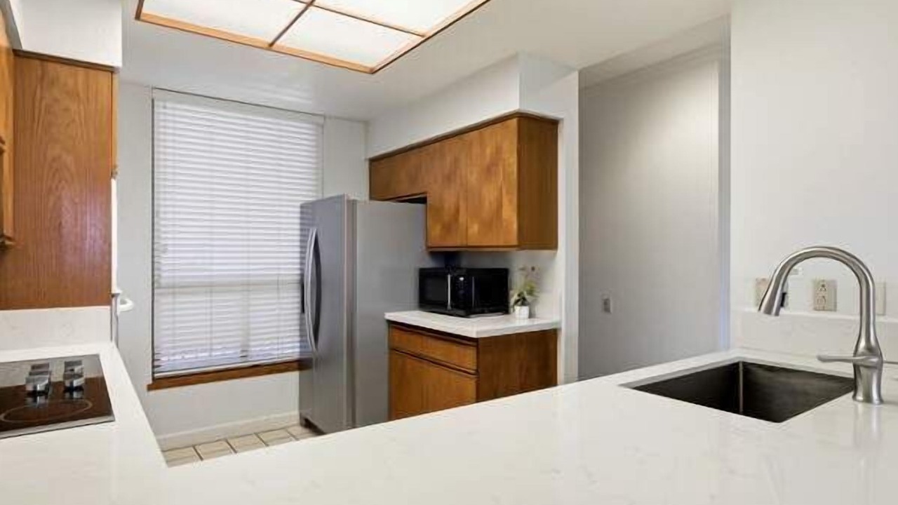 Photo of Kitchen in Waikoloa