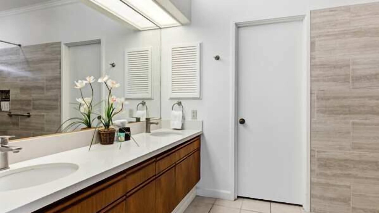 Photo of Bathroom in Waikoloa
