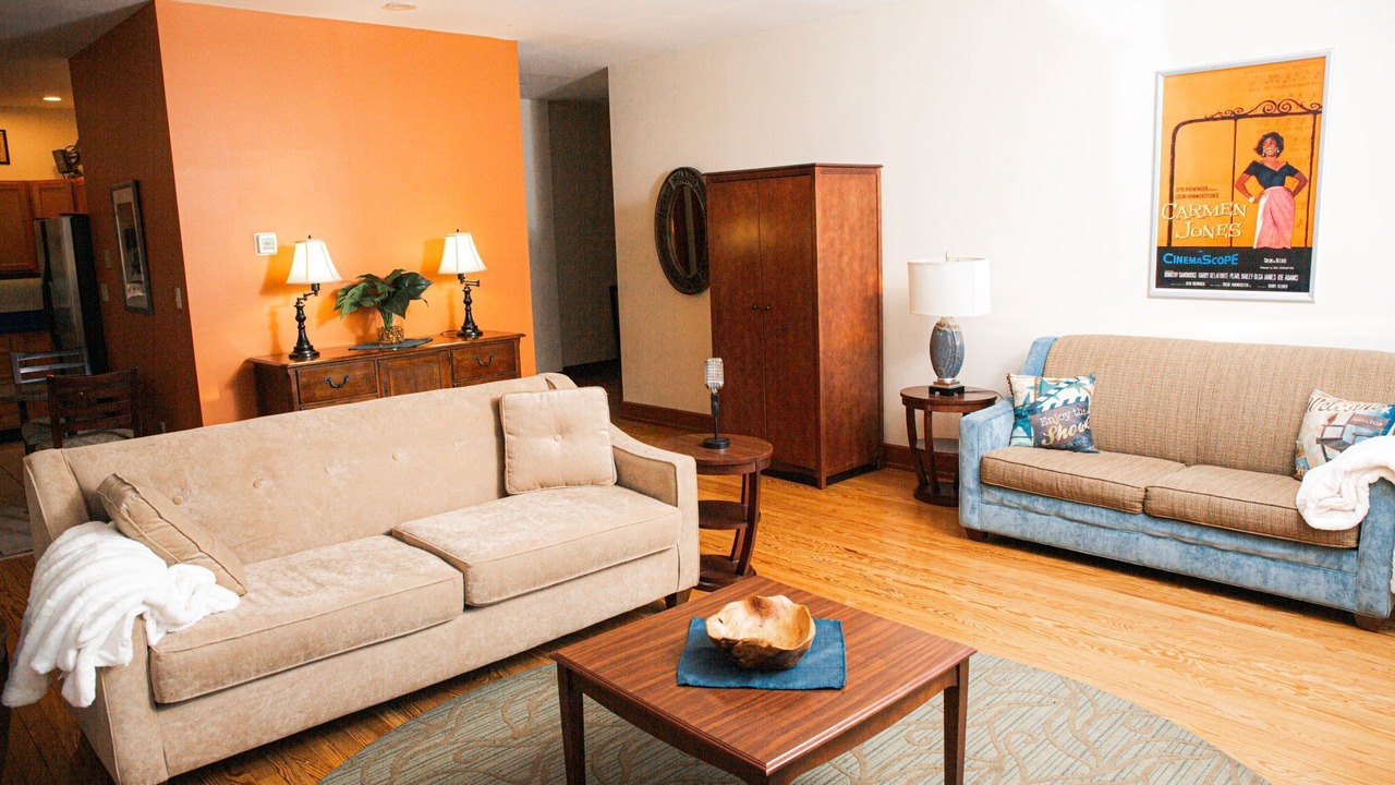 Photo of Livingroom in Lewisburg