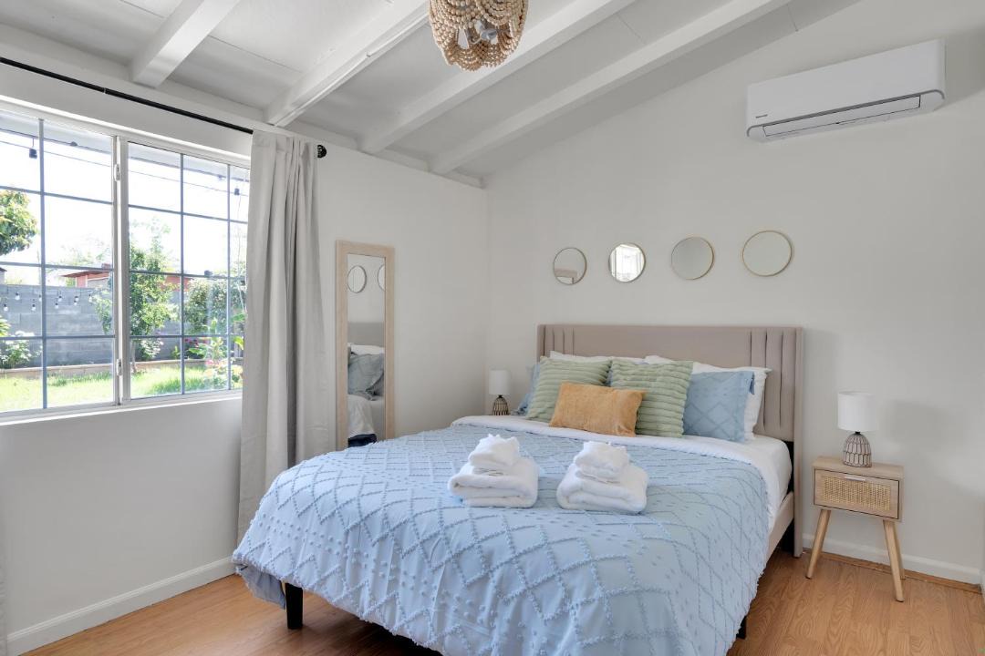 Photo of Bedroom in Sherwood Forest and Thistle Development