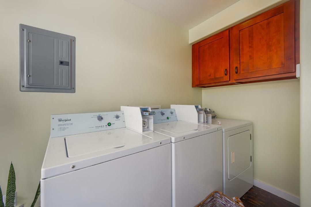 Photo of Bathroom in Historic Kailua Village