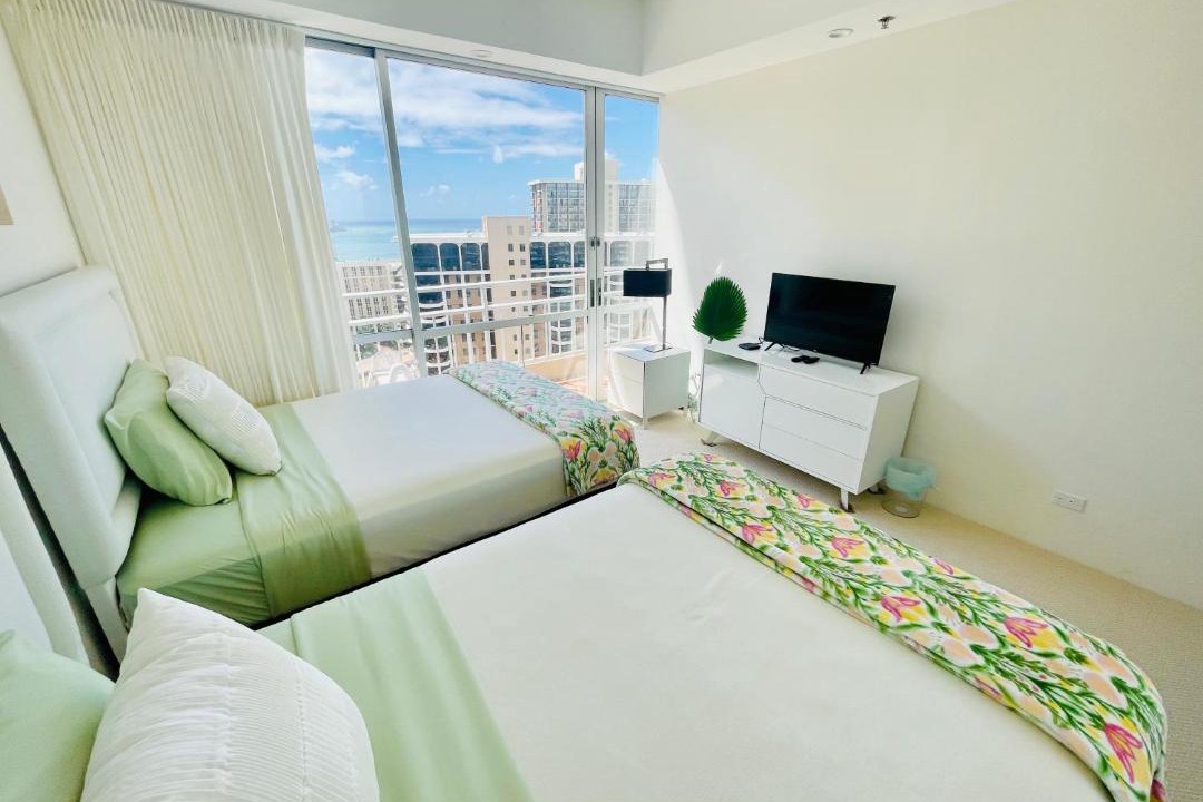 Photo of Bedroom in Waikiki