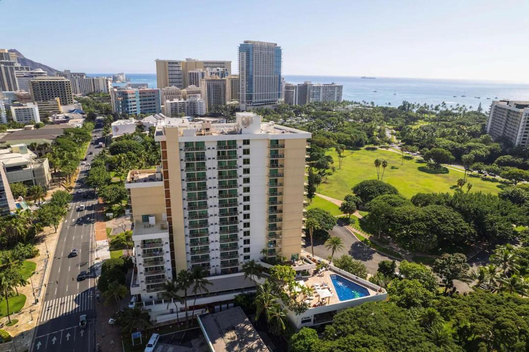 Photo of Others in Waikiki