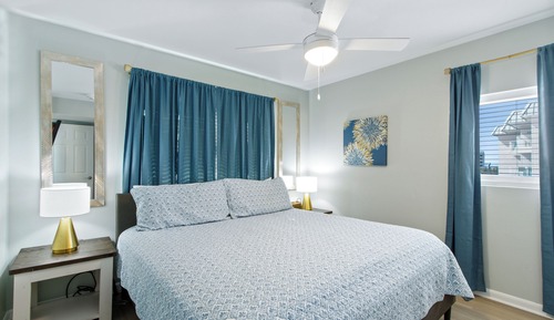 Signature Condo, 2 Bedrooms, Kitchen, Beach View