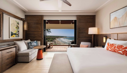 Deluxe Room, 1 King Bed, Oceanfront (Tower, Renovated)