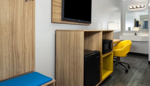 Room, 2 Double Beds, Smoking