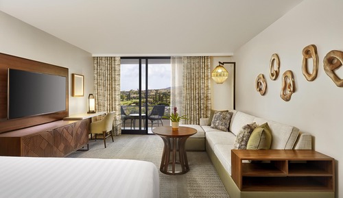 Room, 1 King Bed, Mountain View (Golf)