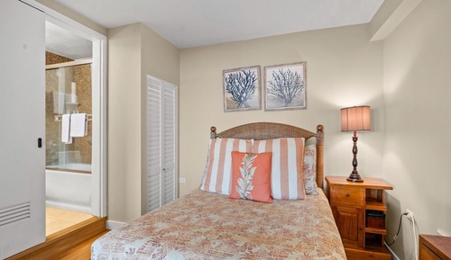Condo, 2 Bedrooms (492)