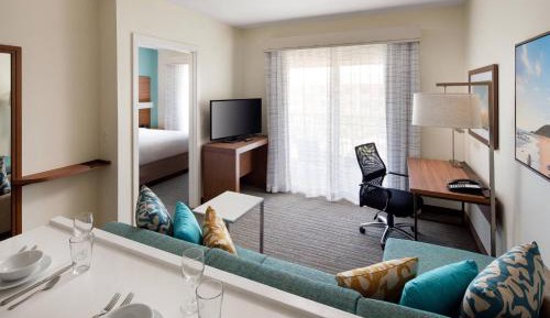 One-Bedroom King Suite