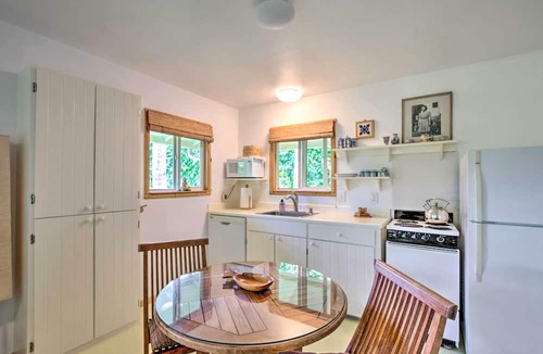Wailua Cottage | 'hale Iki' Kapa'a Cottage - 1 Block to Beach!