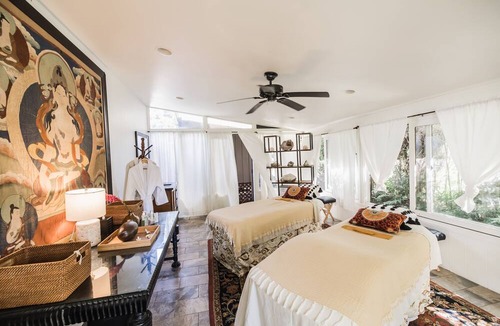 Makawao Hotel | Lumeria Maui Educational Retreat Center