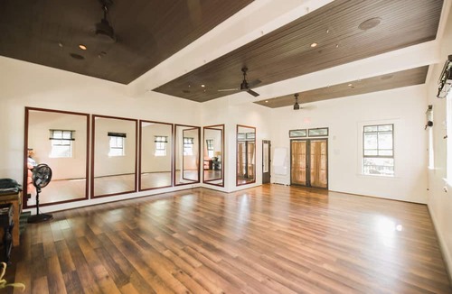 Makawao Hotel | Lumeria Maui Educational Retreat Center